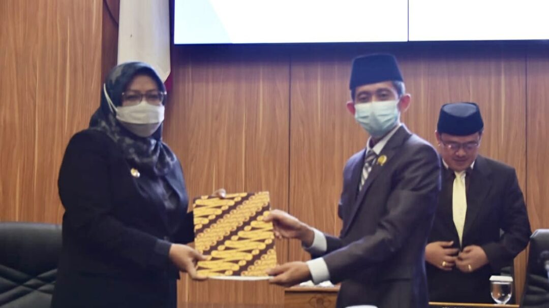 Headline Bogor | Bupati Ade Yasin Sebut Rekomendasi LKPj Menjadi Dasar Perbaikan