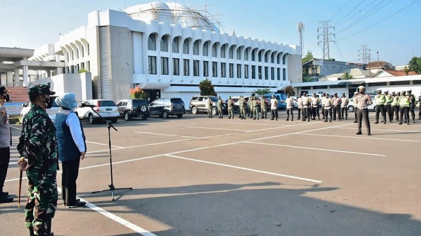 Headline Bogor | Bupati Ade Yasin Himbau Warganya Kurangi Aktivitas di Luar Rumah