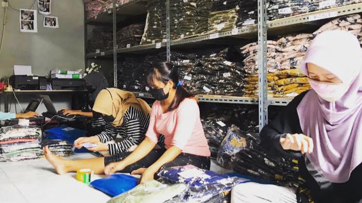 Rajin Ikuti Pelatihan Online, Toko Busana Muslim di Lazada Sukses Kembangkan Usaha