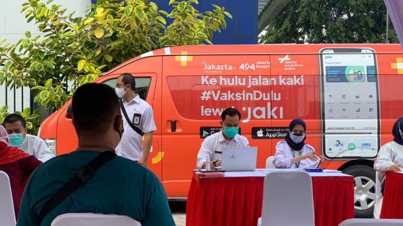 Headline Jakarta | Pemprov DKI Jakarta Uji Coba Mobil Vaksin Keliling