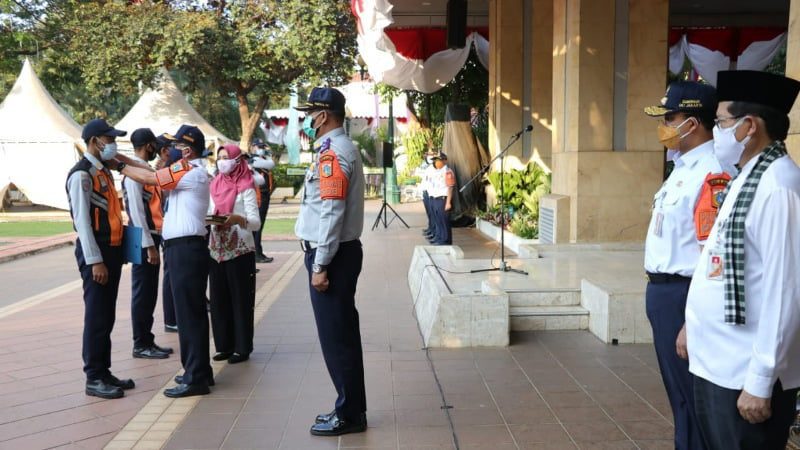 Headline Jakarta | Lalai Jalankan Aturan PPKM Darurat, Dishub DKI Copot 8 Petugas PJLP