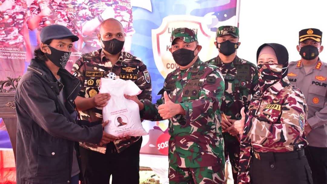 Headline Bogor | Kasdam Jaya Tinjau Pelaksanaan Vaksinasi di Tajurhalang Bogor