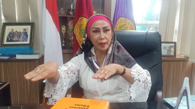 Headline Nasional | Yenti Garnasih : Kampus Tempat Berpikir dan Memberikan Kritik