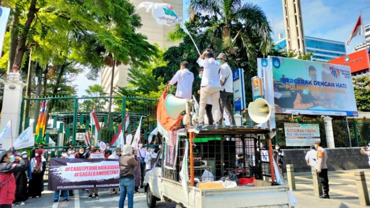 Headline Nasional | KAMMI Tolak RUU TPKS dan Cabut Permendikbudristek PPKS