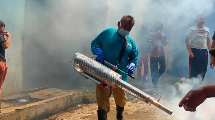 Headline Bogor | RYC Bersama Kordes Lakukan Fogging Gratis Bagi Warga Citeureup