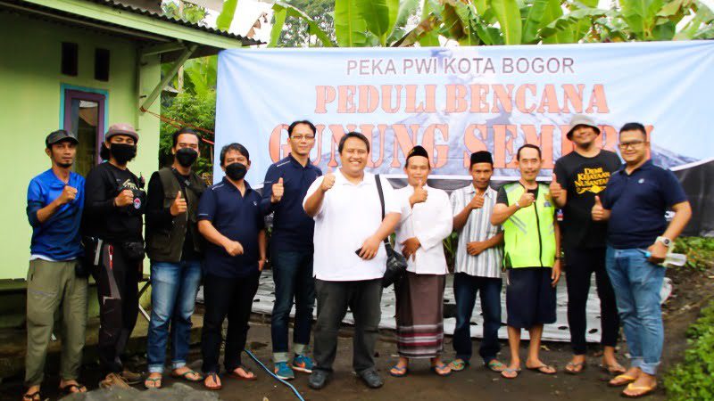 Headline Lumajang | Dirut Perumda Tirta Pakuan Resmikan Majelis Taklim dan Mushola di Lumajang