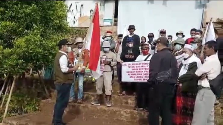 Headline Nasional | Tuntut Keadilan, Puluhan Petani Cisolok Sukabumi Jalan Kaki ke Istana Presiden Jakarta