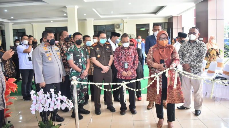 Headline Bogor | Resmikan Ruang Sidang PN Cibinong, Bupati Bogor : Semoga Makin Semangat Berikan Pelayanan