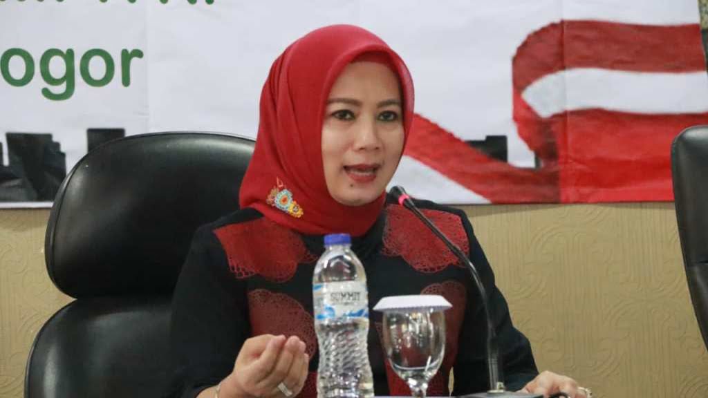 Elly Rachmat Yasin Desak Pemerintah Kendalikan Harga Kedelai