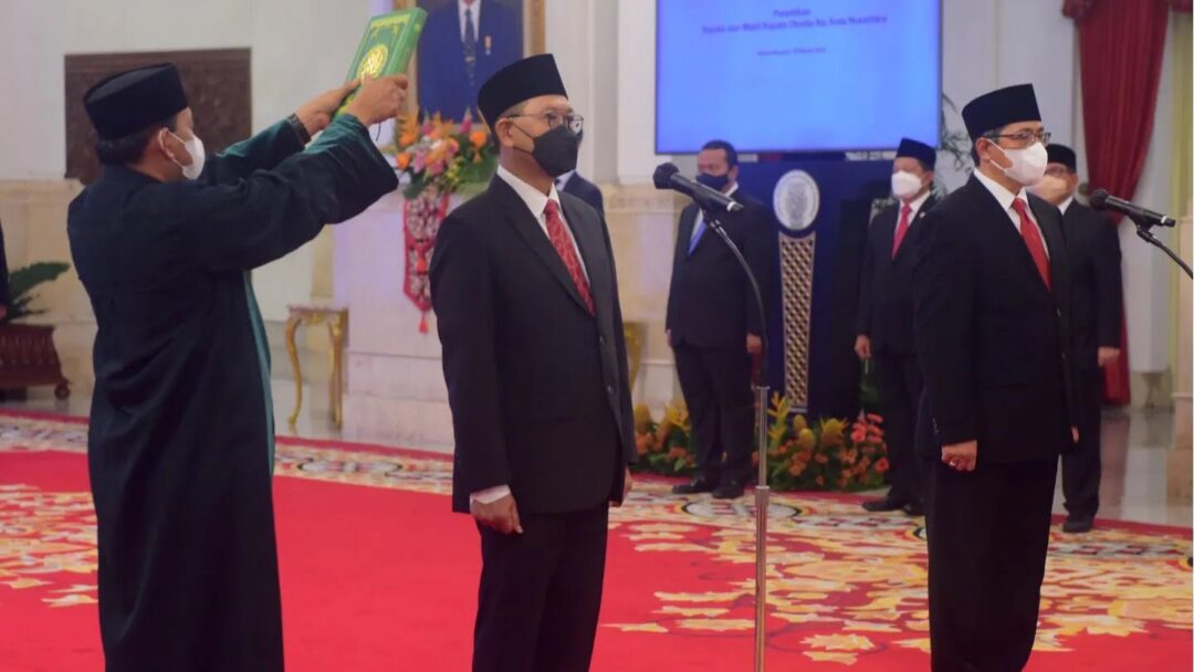 Jokowi Lantik Bambang Susantono Sebagai Kepala Otorita IKN
