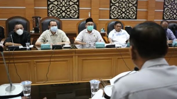 DPRD Kabupaten Bogor Rekomendasi Sanksi Tilang Untuk Pelanggar Jam Operasional