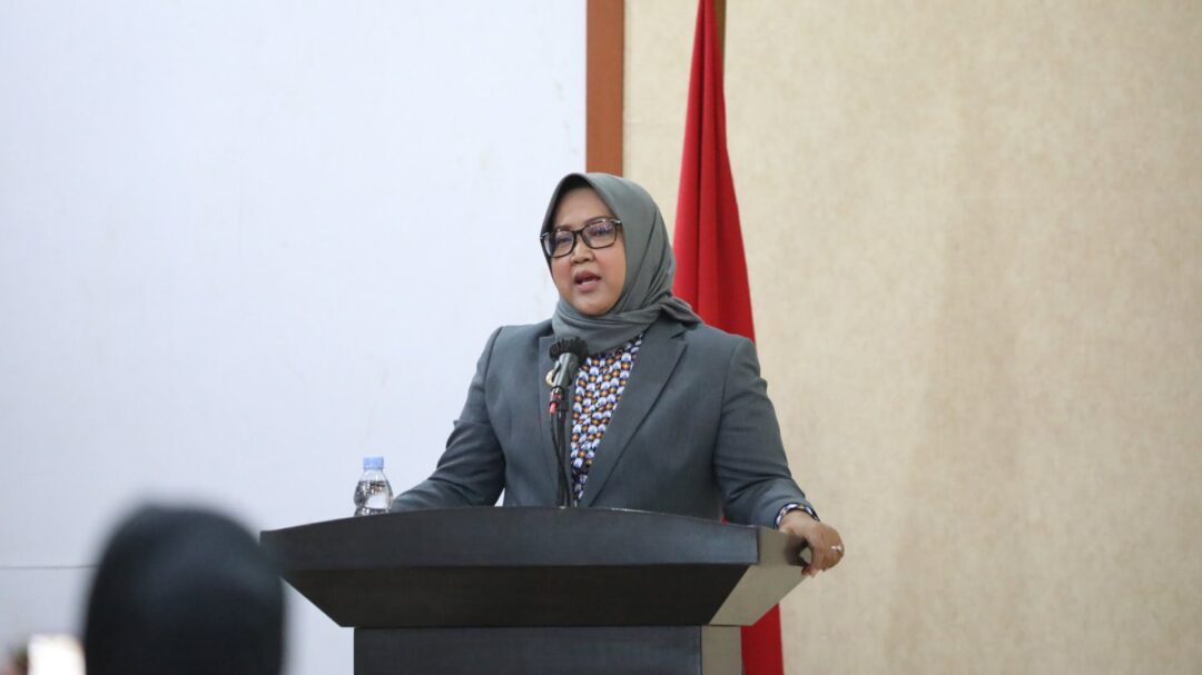 Hadiri Pelantikan Rektor Unida, Ini Harapan Ade Yasin