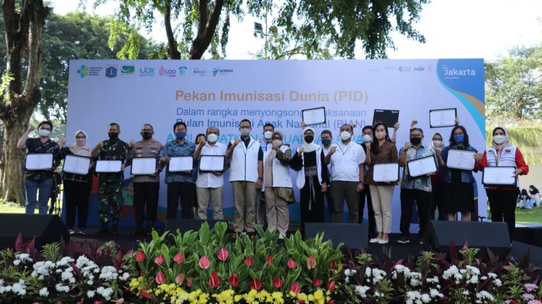 Puncak Acara Pekan Imunisasi Dunia 2022, Anies Ajak Masyarakat Lengkapi Imunisasi Anak