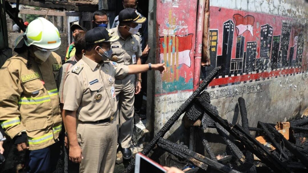 Anies Tinjau Langsung Kondisi Pasar Gembrong Pasca Kebakaran