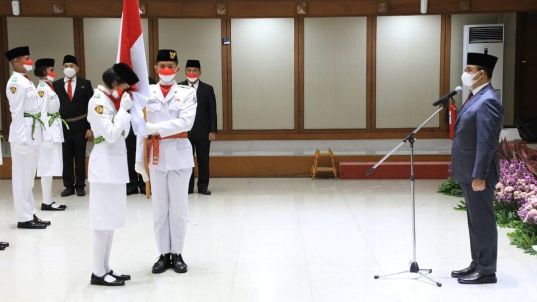 Kukuhkan Paskibraka, Anies : Kerjakan Tugas Ini Dengan Tulus dan Sepenuh Hati