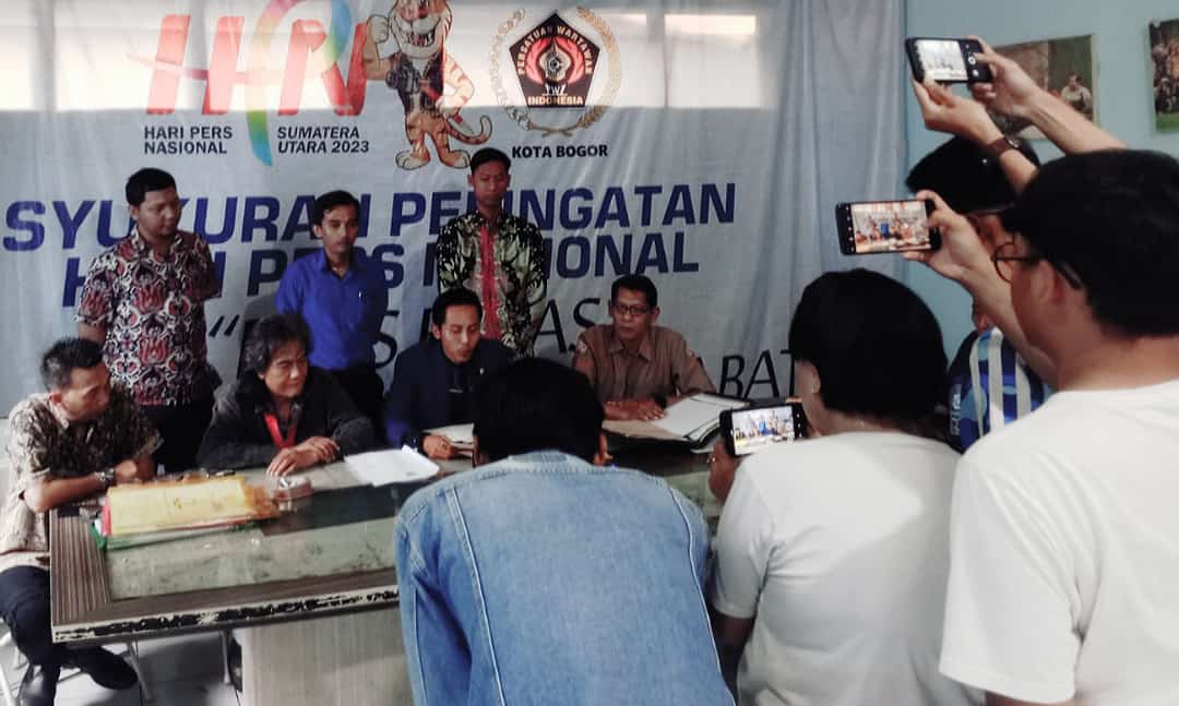 Agenda Penyerahan Bukti Tulis, Ahli Waris TB Basuni Tunjukan Bukti – Bukti Klaim Kepemilikan