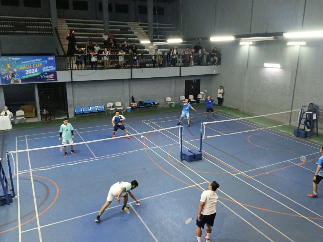 Sambut Insurance Day 2024, AAUI Gelar Turnamen Badminton