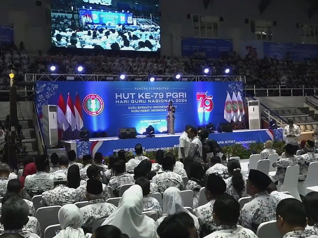 Ribuan Guru Hadiri Puncak Peringatan HUT ke-79 PGRI dan HGN 2024 di Jakarta