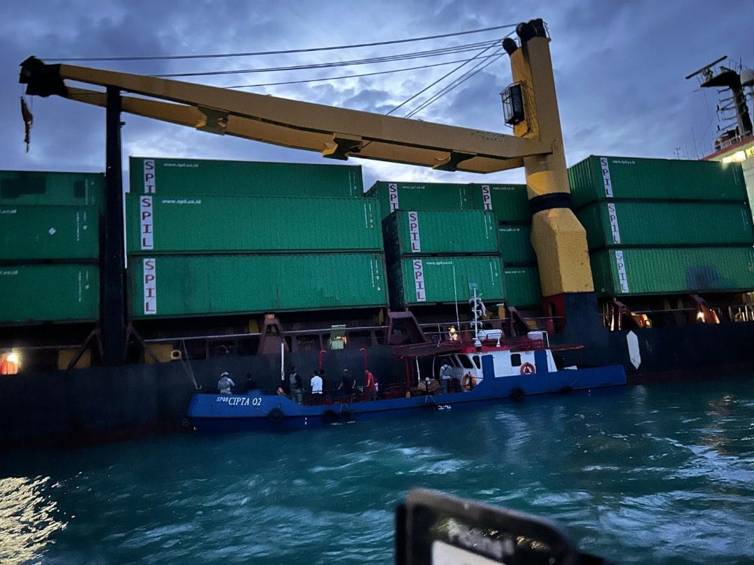 Bakamla RI Gagalkan Transaksi BBM Ilegal di Perairan Batam, Amankan Dua Kapal