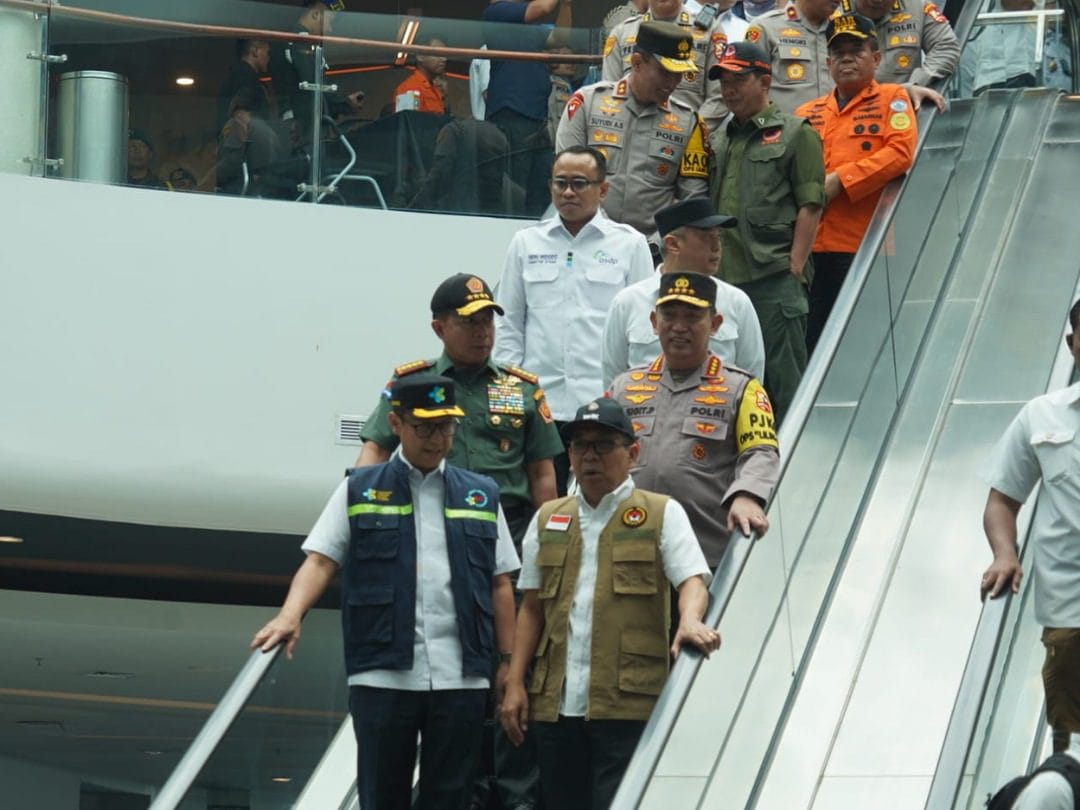 Panglima TNI dan Kapolri Cek Kesiapan Sarana Jelang Libur Nataru di Pelabuhan Merak