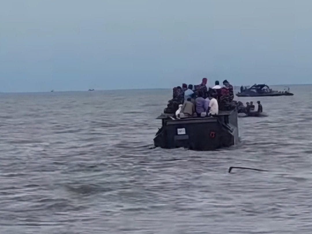 Naiki Ranpur LVT-7, KSAL dan Titiek Soeharto Pantau Langsung Pembongkaran Pagar Laut di Tangerang