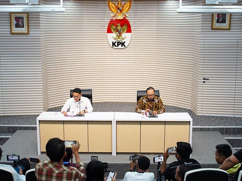 KPK Tetapkan Mantan Pejabat DJP Sebagai Tersangka Gratifikasi Rp21,5 Miliar