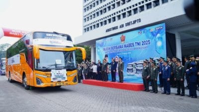 Panglima TNI Lepas Mudik Gratis Keluarga Besar Mabes TNI