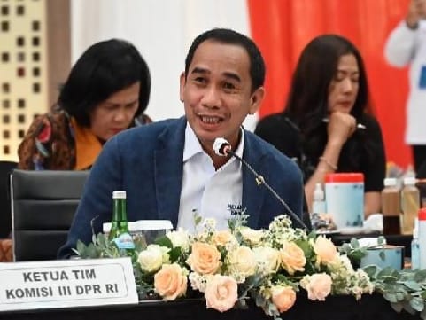 Polri Sukses Kawal Arus Mudik Lebaran 2025, DPR RI Beri Apresiasi