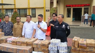 Satreskrim Polresta Bogor Ungkap Sindikat Pemalsuan Tanggal Kedaluwarsa Susu Kemasan
