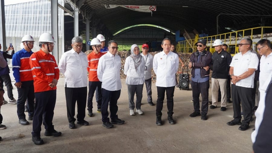 Menteri LH Desak Pemprov Jabar Percepat Operasional TPPAS Lulut-Nambo yang Mangkrak 10 Tahun