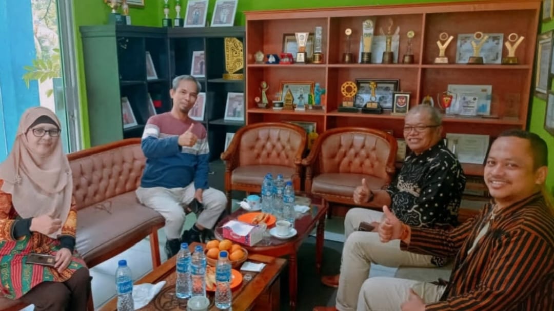 Sekolah Ghama Grup Depok Jalin Rencana Kerja Sama dengan East West International College Malaysia