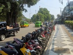 Trotoar Alun-alun Kota Bogor Kembali Ramah Pejalan Kaki, Warga Apresiasi Pemkot Bogor