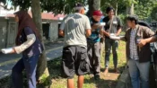 Berbagi Hari Jumat Berkah, BRI Bogor Pajajaran Bagikan Paket Makanan Bagi Warga