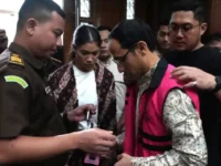 JPU Tuntut Nadiem Makarim 18 Tahun Penjara, Denda Rp1 Miliar dan Uang Pengganti Rp5,6 Triliun