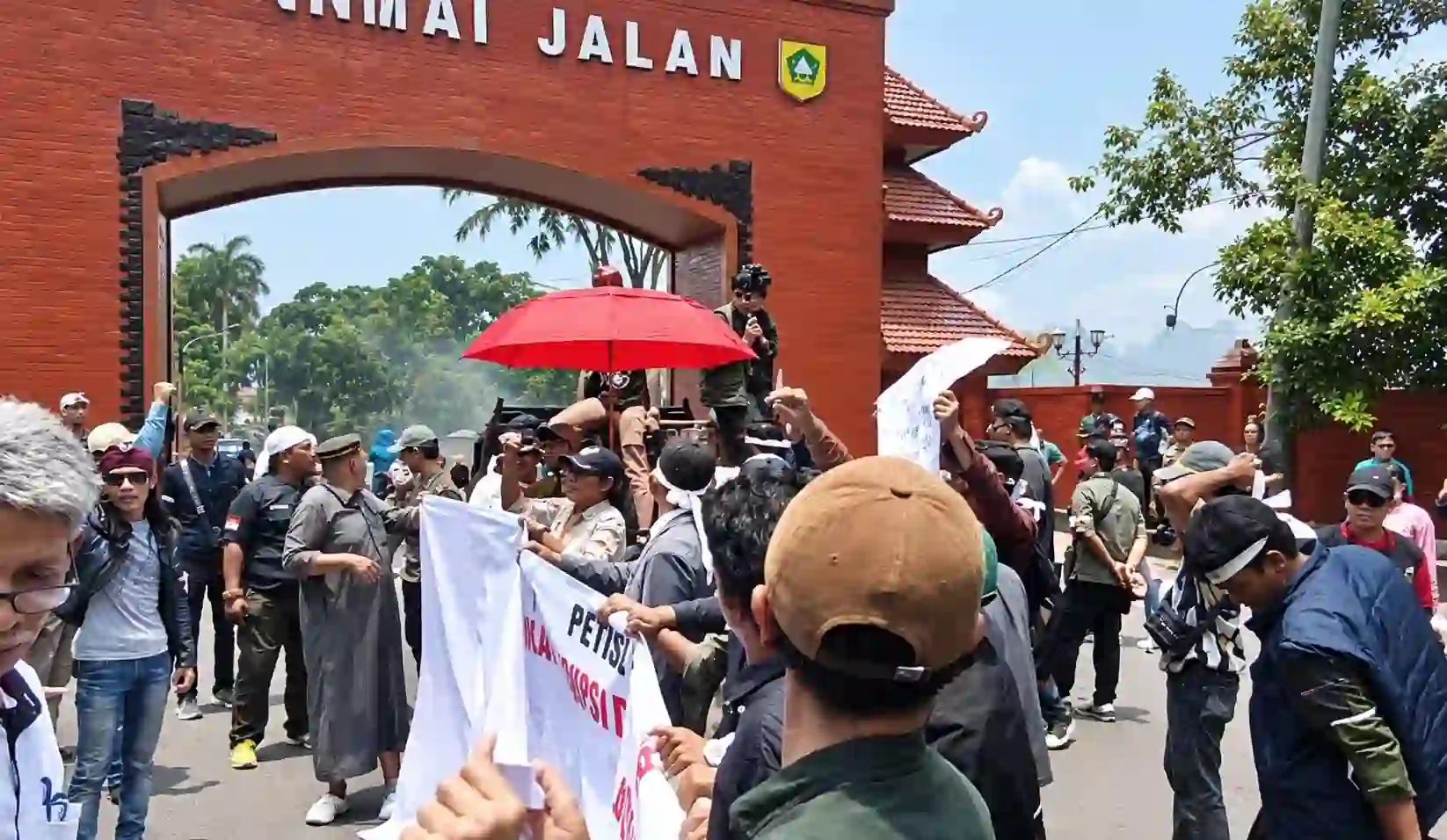 Petisi 26 Geruduk DPRD Kabupaten Bogor, Desak KPK Usut Tuntas Dugaan Korupsi